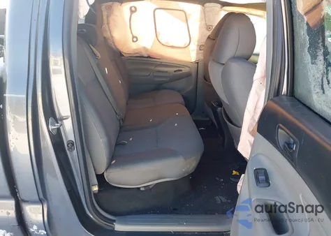 2015 Toyota Tacoma Base V6 из США, поврежденный, VIN 3TMMU4FN1FM080835